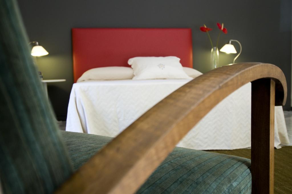 Rent Room Florio Палермо Стая снимка