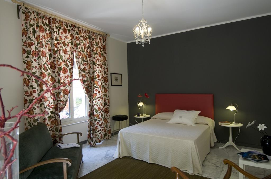 Rent Room Florio Палермо Стая снимка