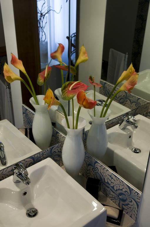 Rent Room Florio Палермо Стая снимка